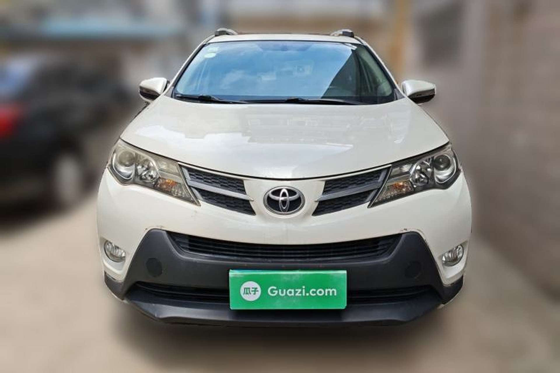 Used Toyota RAV4 2015 2.0L CVT Two-Wheel Drive Fashion Edition Front
