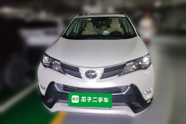 Used Toyota RAV4 2015 2.5L Automatic 4x4 Elite Edition Front