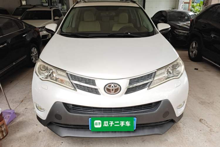 Used Toyota RAV4 2015 2.5L Automatic 4x4 Elite Edition Front
