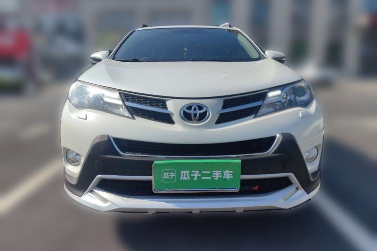 Used Toyota RAV4 2015 2.5L Automatic 4x4 Elite Edition Front