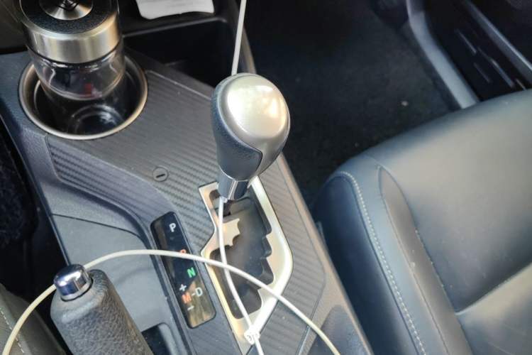 Used Toyota RAV4 2015 2.0L CVT Four-Wheel Drive New Edition Gear Lever