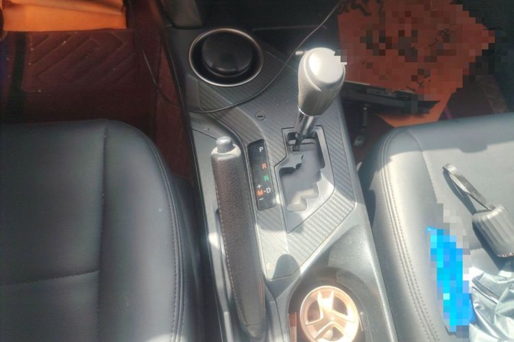 Used Toyota RAV4 2015 2.0L CVT Two-Wheel Drive Fashion Edition Gear Lever