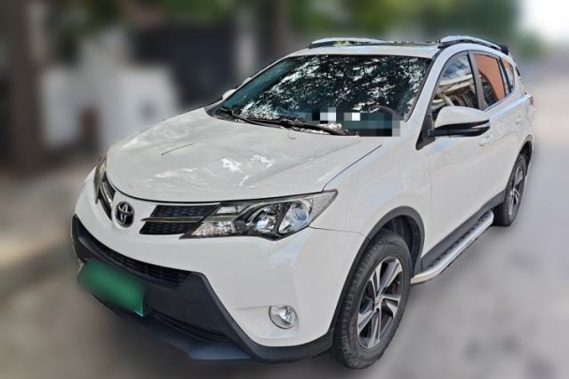 Used Toyota RAV4 2015 2.0L CVT Two-Wheel Drive Fashion Edition