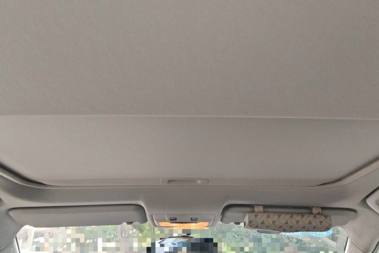 Used Toyota RAV4 2015 2.0L CVT Two-Wheel Drive Fashion Edition Headliner