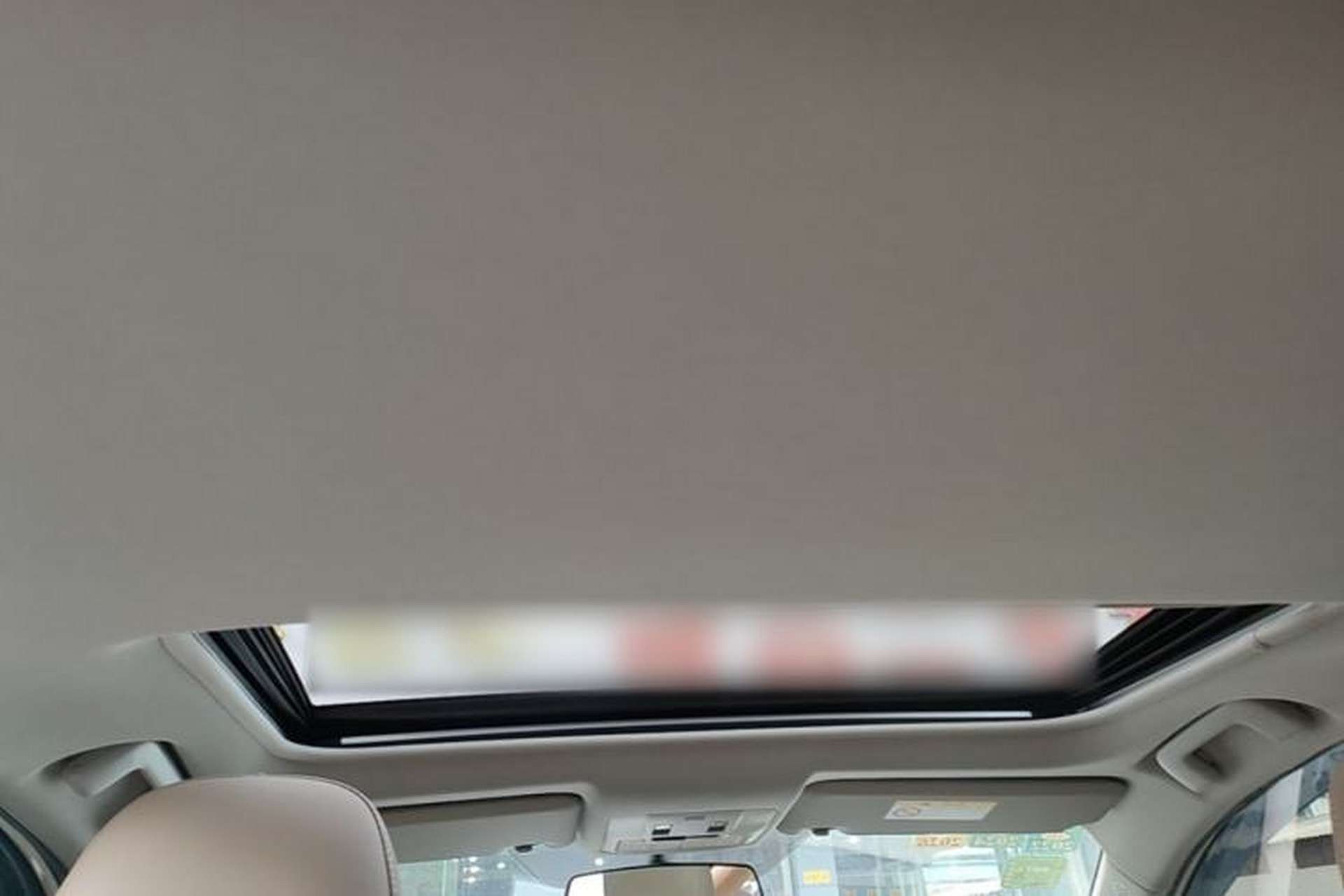 Used Toyota RAV4 2015 2.0L CVT Two-Wheel Drive Fashion Edition Headliner