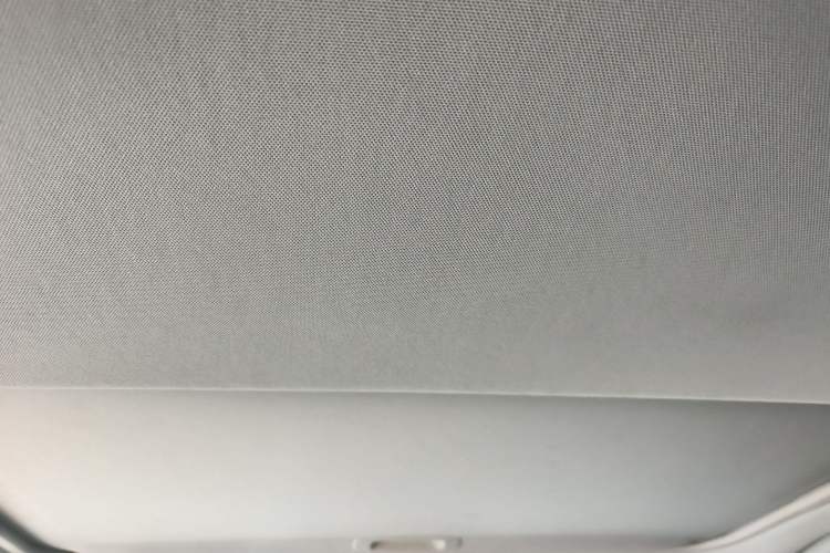 Used Toyota RAV4 2015 2.0L CVT Two-Wheel Drive Fashion Edition Headliner