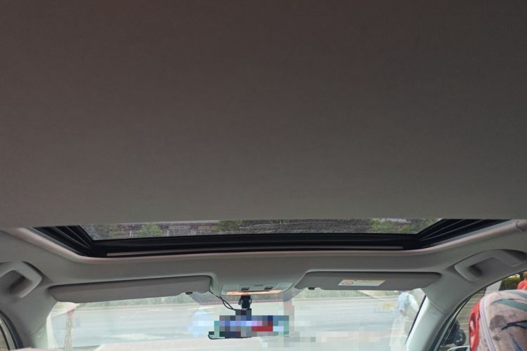Used Toyota RAV4 2015 2.0L CVT Two-Wheel Drive Fashion Edition Headliner