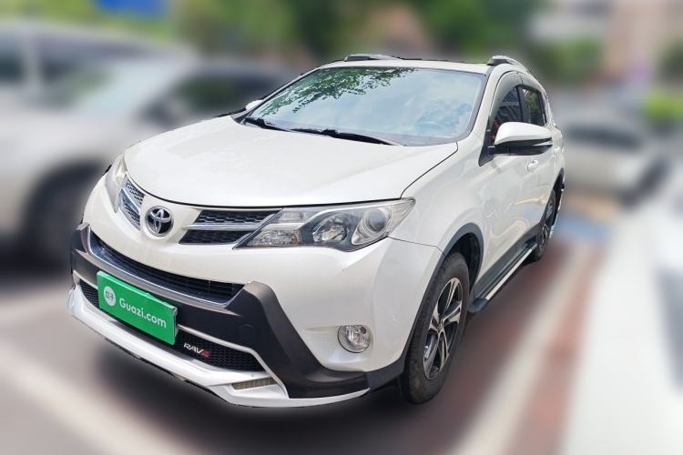 Used Toyota RAV4 2015 2.0L CVT Two-Wheel Drive Fashion Edition Guazi used car, China used car export, Used car for sale, Used  cars, Cheapest cars for sale