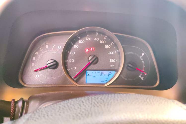 Used Toyota RAV4 2015 2.0L CVT Two-Wheel Drive Fashion Edition Instrument Cluster