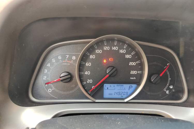 Used Toyota RAV4 2015 2.0L CVT Two-Wheel Drive Urban Edition Instrument Cluster