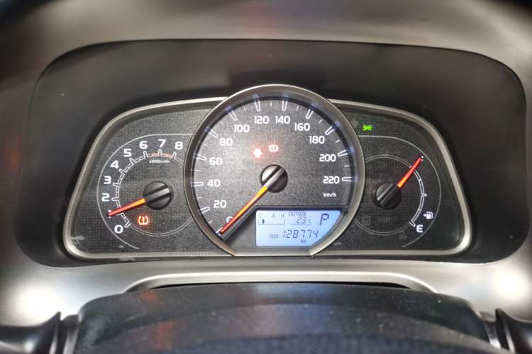 Used Toyota RAV4 2015 2.0L CVT Two-Wheel Drive Fashion Edition Instrument Cluster
