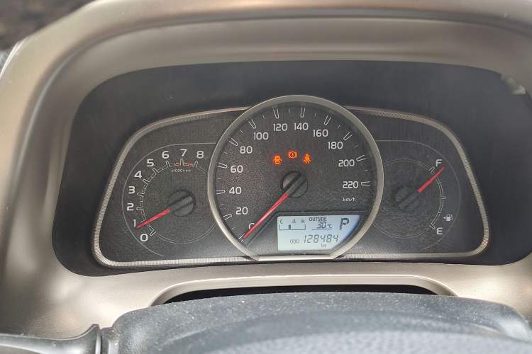 Used Toyota RAV4 2015 2.5L Automatic 4x4 Elite Edition Instrument Cluster