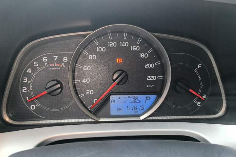 Used Toyota RAV4 2015 2.0L CVT Two-Wheel Drive Fashion Edition Instrument Cluster