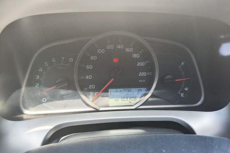 Used Toyota RAV4 2015 2.0L CVT Two-Wheel Drive Fashion Edition Instrument Cluster
