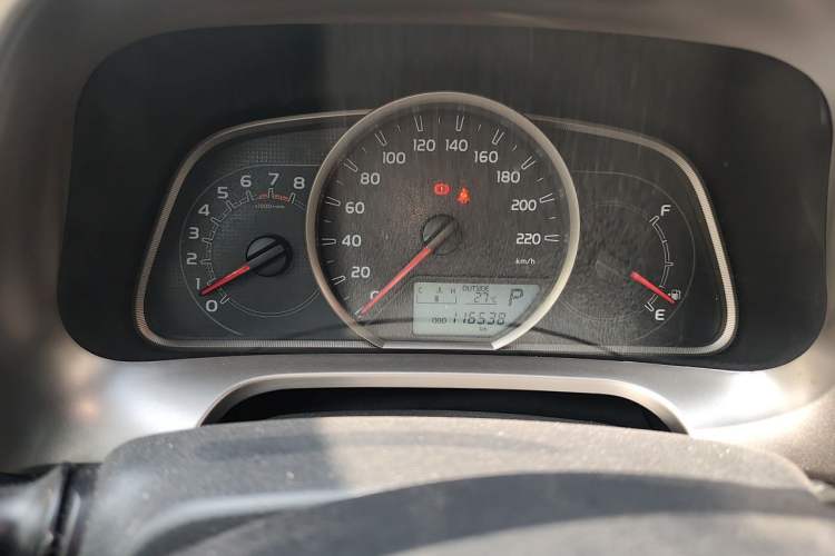 Used Toyota RAV4 2015 2.0L CVT Two-Wheel Drive Fashion Edition Instrument Cluster