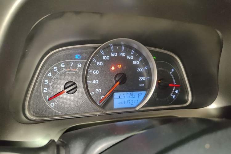 Used Toyota RAV4 2015 2.0L CVT Two-Wheel Drive Fashion Edition Instrument Cluster
