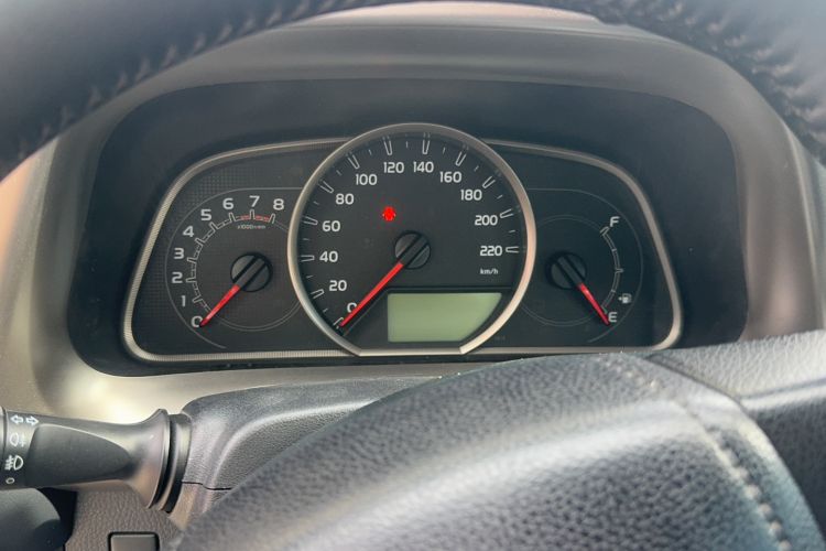 Used Toyota RAV4 2015 2.0L CVT Two-Wheel Drive Fashion Edition Instrument Cluster