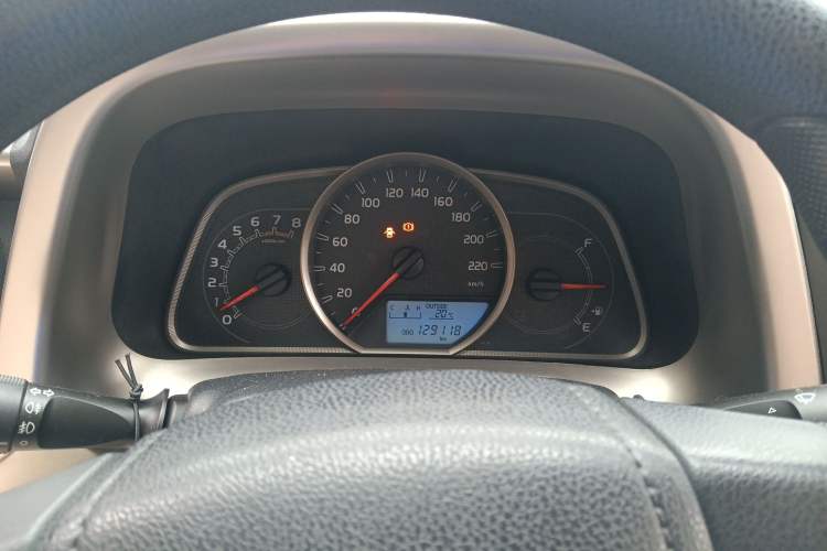 Used Toyota RAV4 2015 2.0L Manual Two-Wheel Drive Urban Edition Instrument Cluster