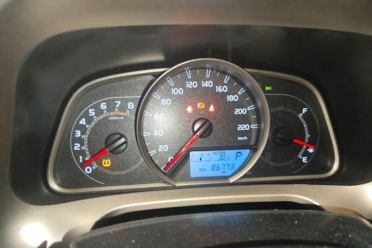 Used Toyota RAV4 2015 2.0L CVT Two-Wheel Drive Fashion Edition Instrument Cluster