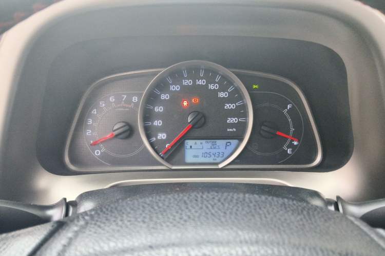 Used Toyota RAV4 2015 2.0L CVT Two-Wheel Drive Fashion Edition Instrument Cluster