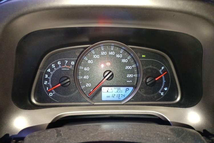 Used Toyota RAV4 2015 2.0L CVT Two-Wheel Drive Fashion Edition Instrument Cluster