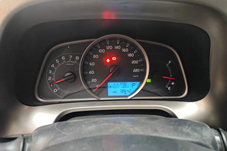 Used Toyota RAV4 2015 2.0L CVT Two-Wheel Drive Fashion Edition Instrument Cluster