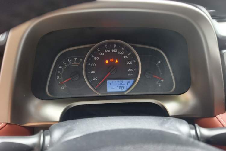 Used Toyota RAV4 2015 2.5L Automatic 4x4 Elite Edition Instrument Cluster
