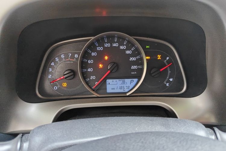 Used Toyota RAV4 2015 2.5L Automatic 4x4 Elite Edition Instrument Cluster