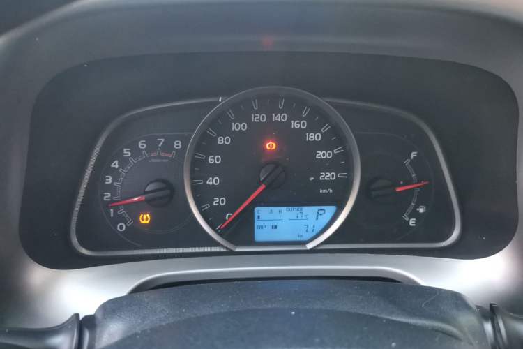Used Toyota RAV4 2015 2.0L CVT Two-Wheel Drive Fashion Edition Instrument Cluster