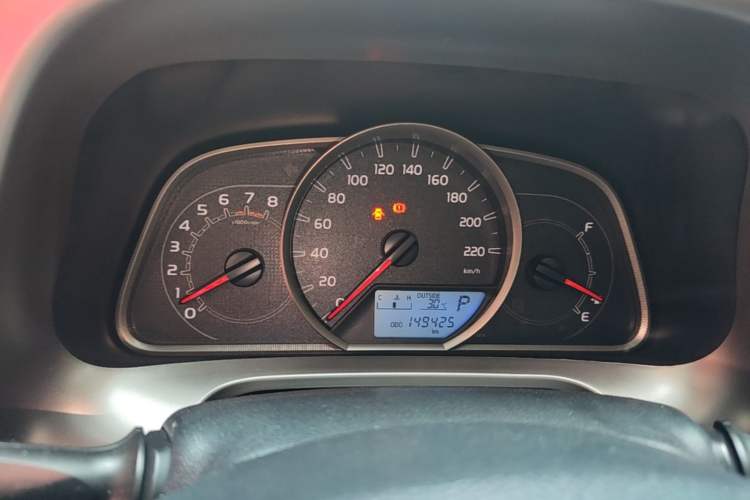 Used Toyota RAV4 2015 2.0L CVT Two-Wheel Drive Fashion Edition Instrument Cluster