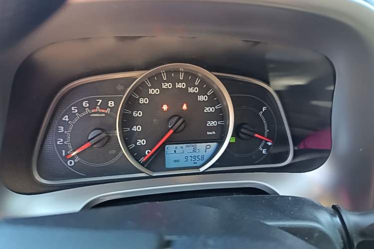 Used Toyota RAV4 2015 2.0L CVT Two-Wheel Drive Fashion Edition Instrument Cluster