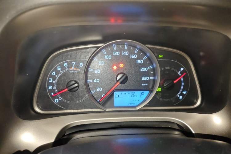 Used Toyota RAV4 2015 2.0L CVT Two-Wheel Drive Fashion Edition Instrument Cluster