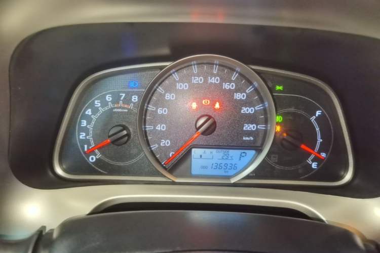 Used Toyota RAV4 2015 2.0L CVT Two-Wheel Drive Fashion Edition Instrument Cluster