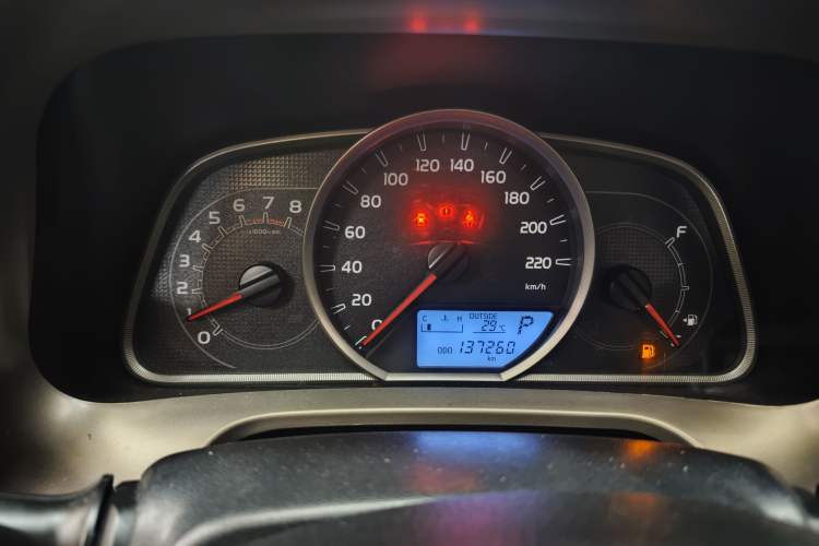 Used Toyota RAV4 2015 2.0L CVT Two-Wheel Drive Fashion Edition Instrument Cluster