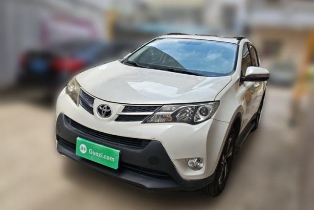 Used Toyota RAV4 2015 2.0L CVT Two-Wheel Drive Fashion Edition