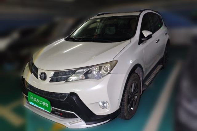 Used Toyota RAV4 2015 2.0L CVT Four-Wheel Drive New Edition