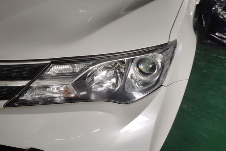 Used Toyota RAV4 2015 2.0L CVT Two-Wheel Drive Fashion Edition Left Front Headlight