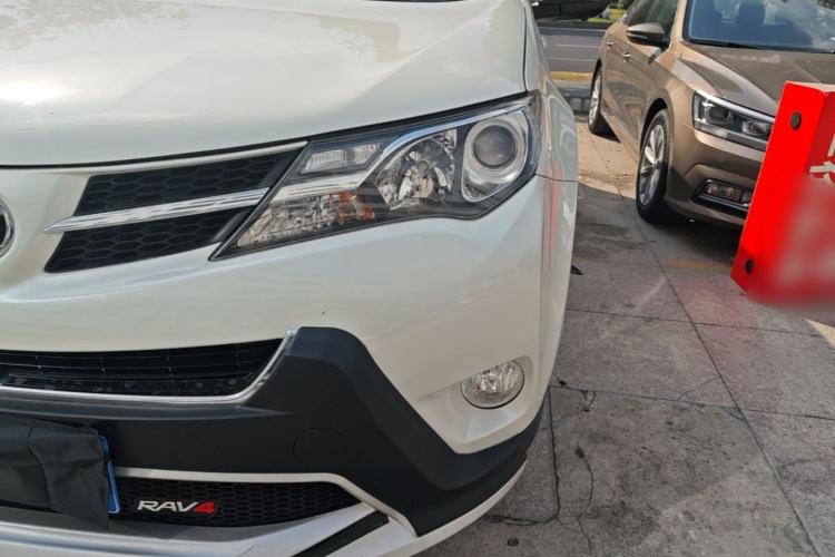 Used Toyota RAV4 2015 2.0L CVT Two-Wheel Drive Fashion Edition Left Front Headlight