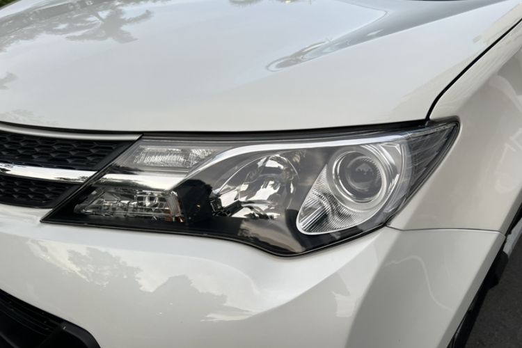 Used Toyota RAV4 2015 2.0L CVT Two-Wheel Drive Fashion Edition Left Front Headlight