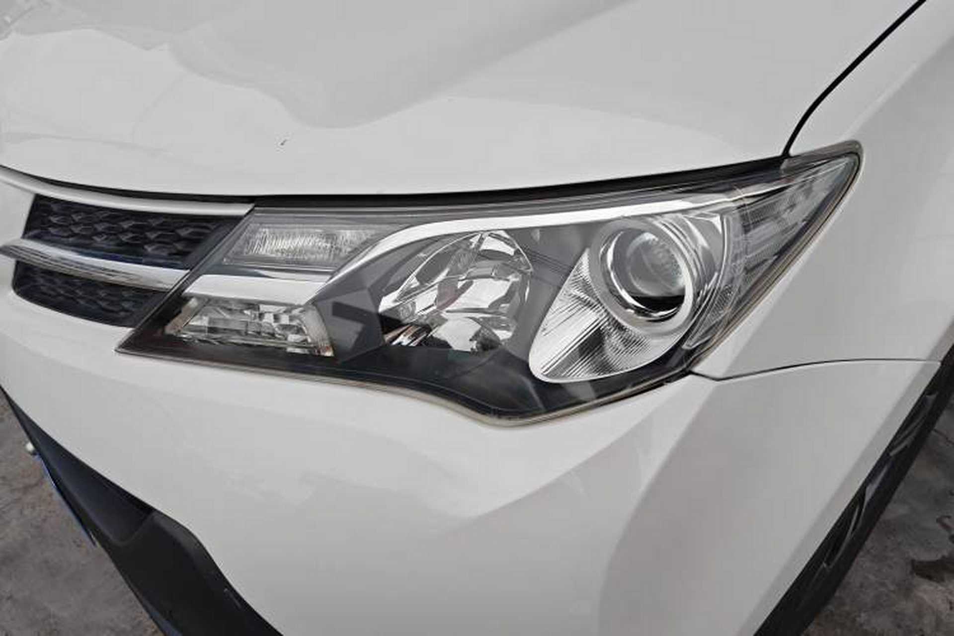Used Toyota RAV4 2015 2.0L CVT Two-Wheel Drive Fashion Edition Left Front Headlight