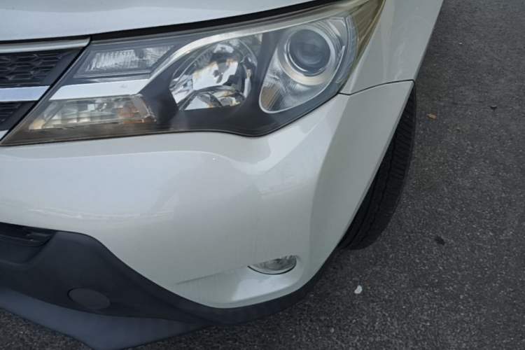 Used Toyota RAV4 2015 2.0L CVT Four-Wheel Drive New Edition Left Front Headlight