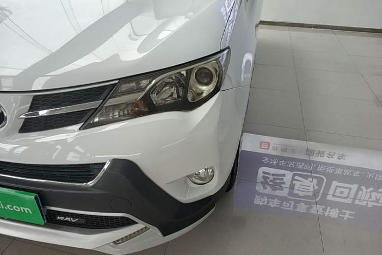 Used Toyota RAV4 2015 2.0L CVT Two-Wheel Drive Fashion Edition Left Front Headlight