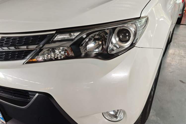 Used Toyota RAV4 2015 2.0L CVT Two-Wheel Drive Fashion Edition Left Front Headlight