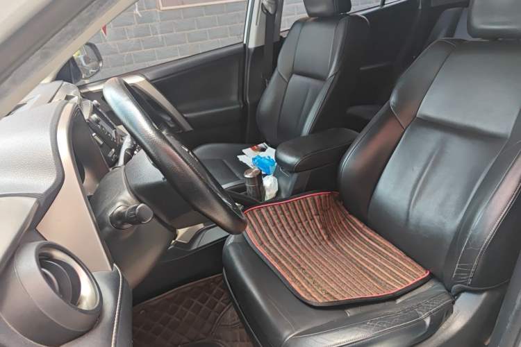 Used Toyota RAV4 2015 2.0L CVT Four-Wheel Drive New Edition Left Front Seat