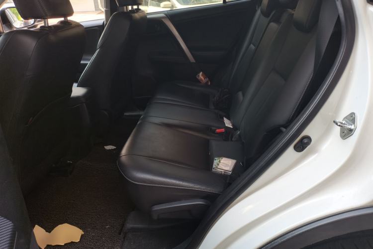 Used Toyota RAV4 2015 2.5L Automatic 4x4 Elite Edition Left Rear Seat