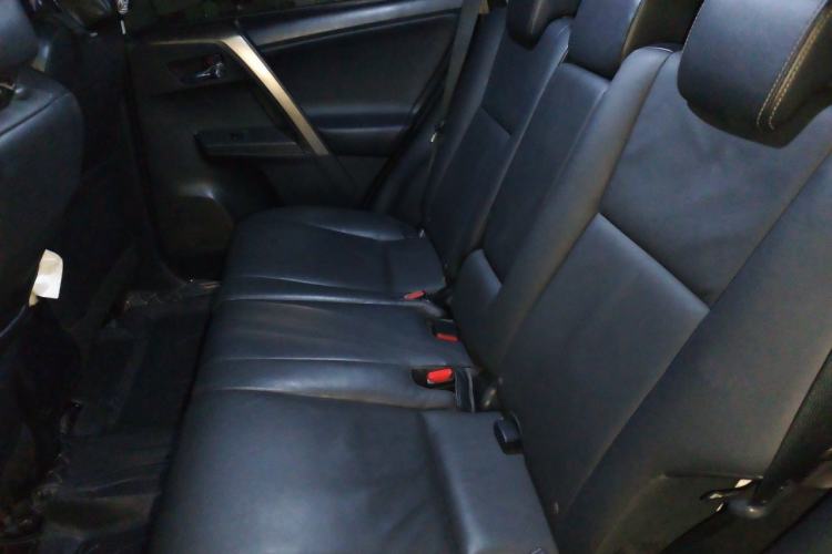 Used Toyota RAV4 2015 2.0L CVT Four-Wheel Drive New Edition Left Rear Seat