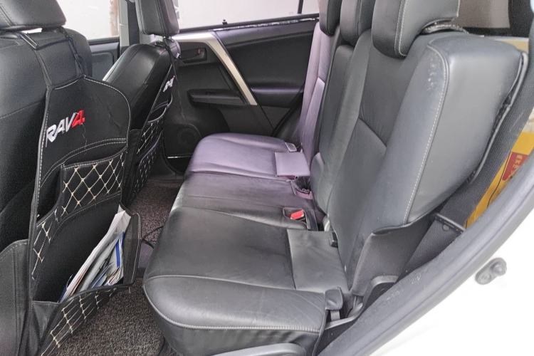 Used Toyota RAV4 2015 2.5L Automatic 4x4 Elite Edition Left Rear Seat