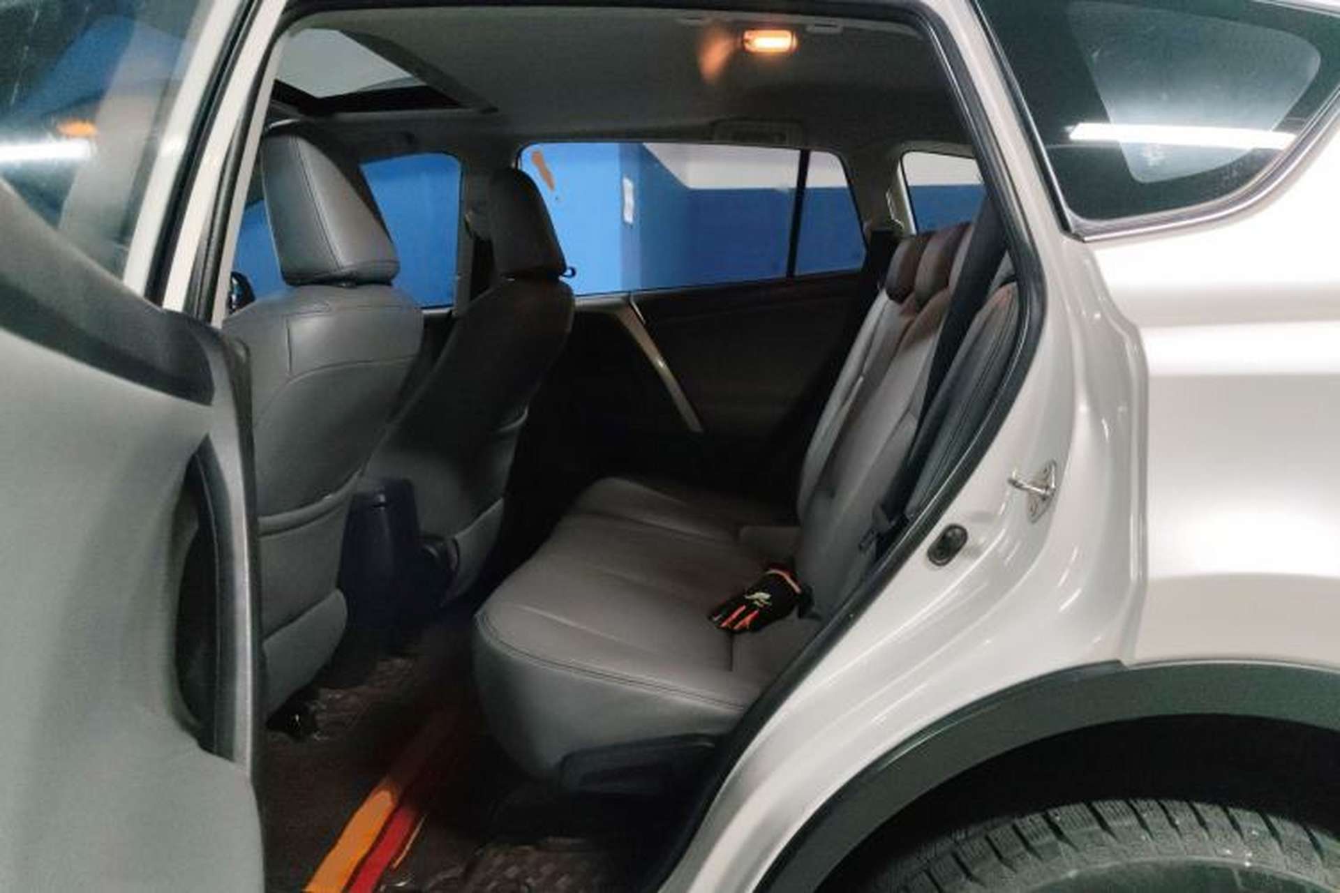 Used Toyota RAV4 2015 2.0L CVT 4x4 Trend Edition Left Rear Seat