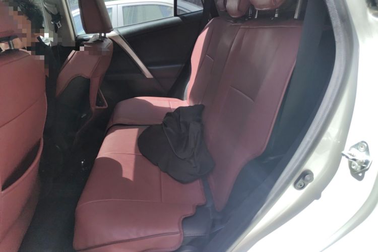 Used Toyota RAV4 2015 2.0L CVT Four-Wheel Drive New Edition Left Rear Seat
