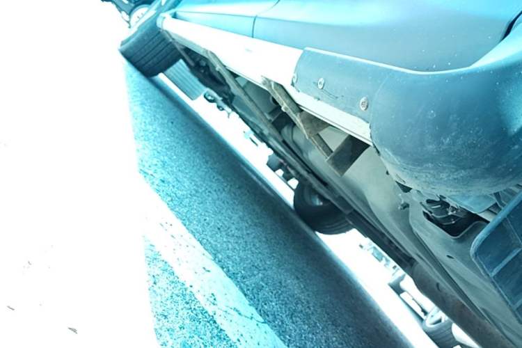 Used Toyota RAV4 2015 2.0L CVT Two-Wheel Drive Fashion Edition Left Side Sill
